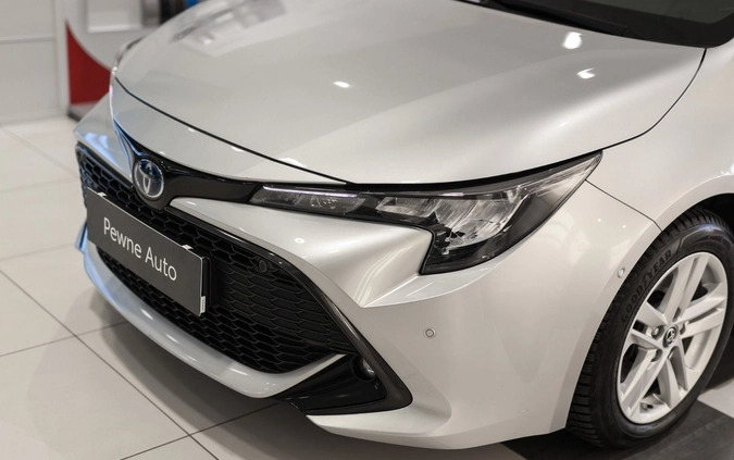 Toyota Corolla cena 103850 przebieg: 56534, rok produkcji 2019 z Skarszewy małe 596